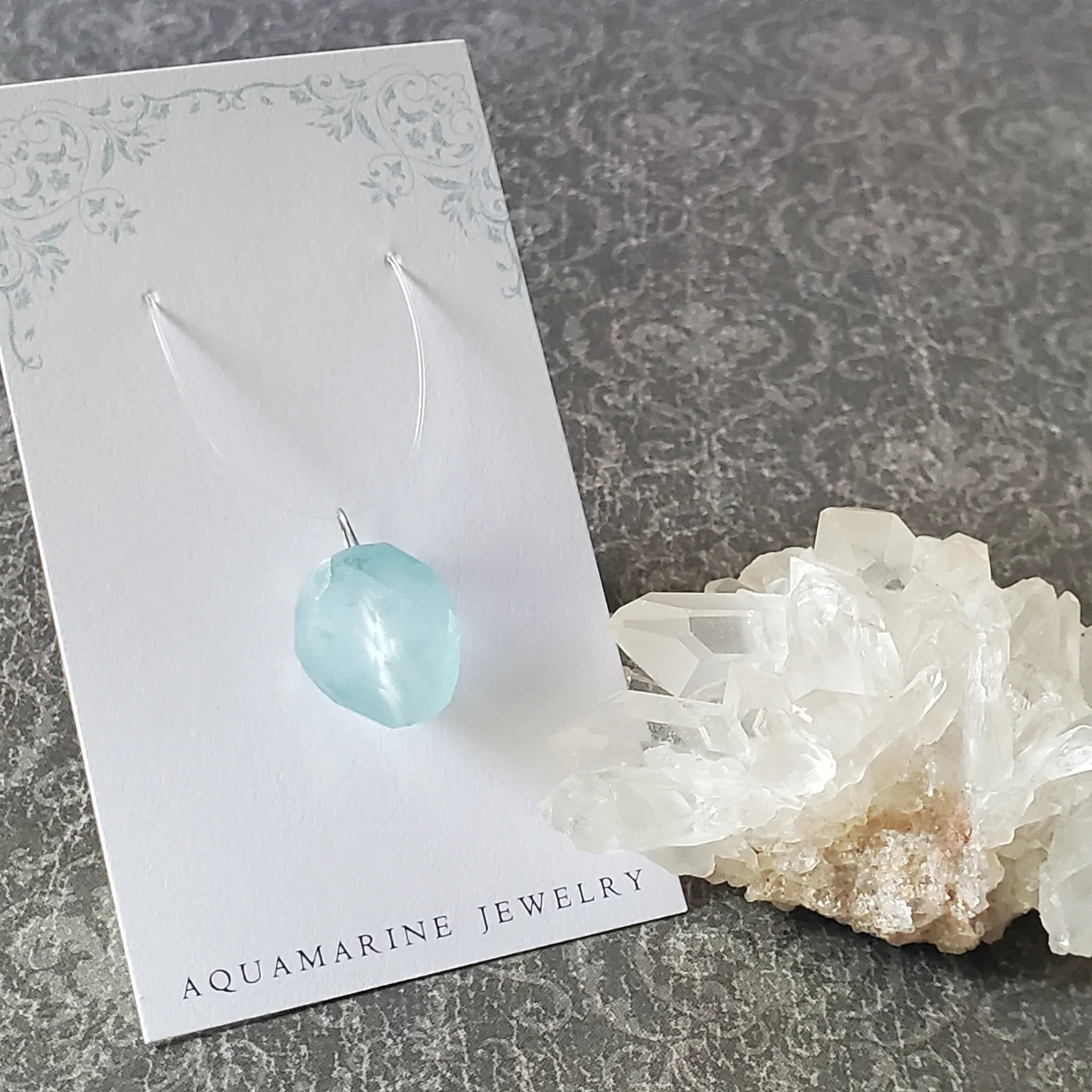 22mm x 15mm x 11mm Aquamarine Pendant (photo 2 of 10)