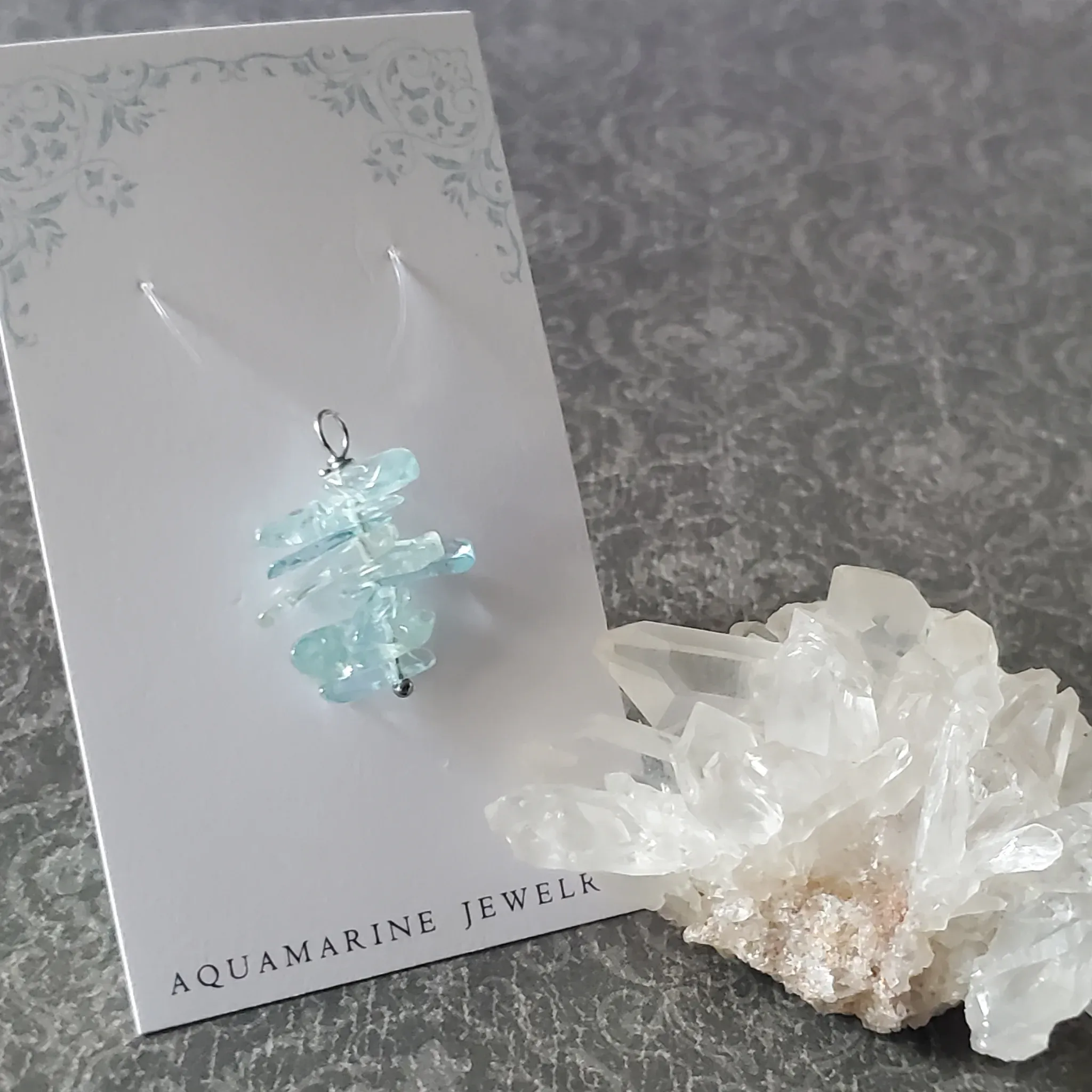 27mm x 20mm x 11.5mm Aquamarine Pendant (photo 9 of 9)