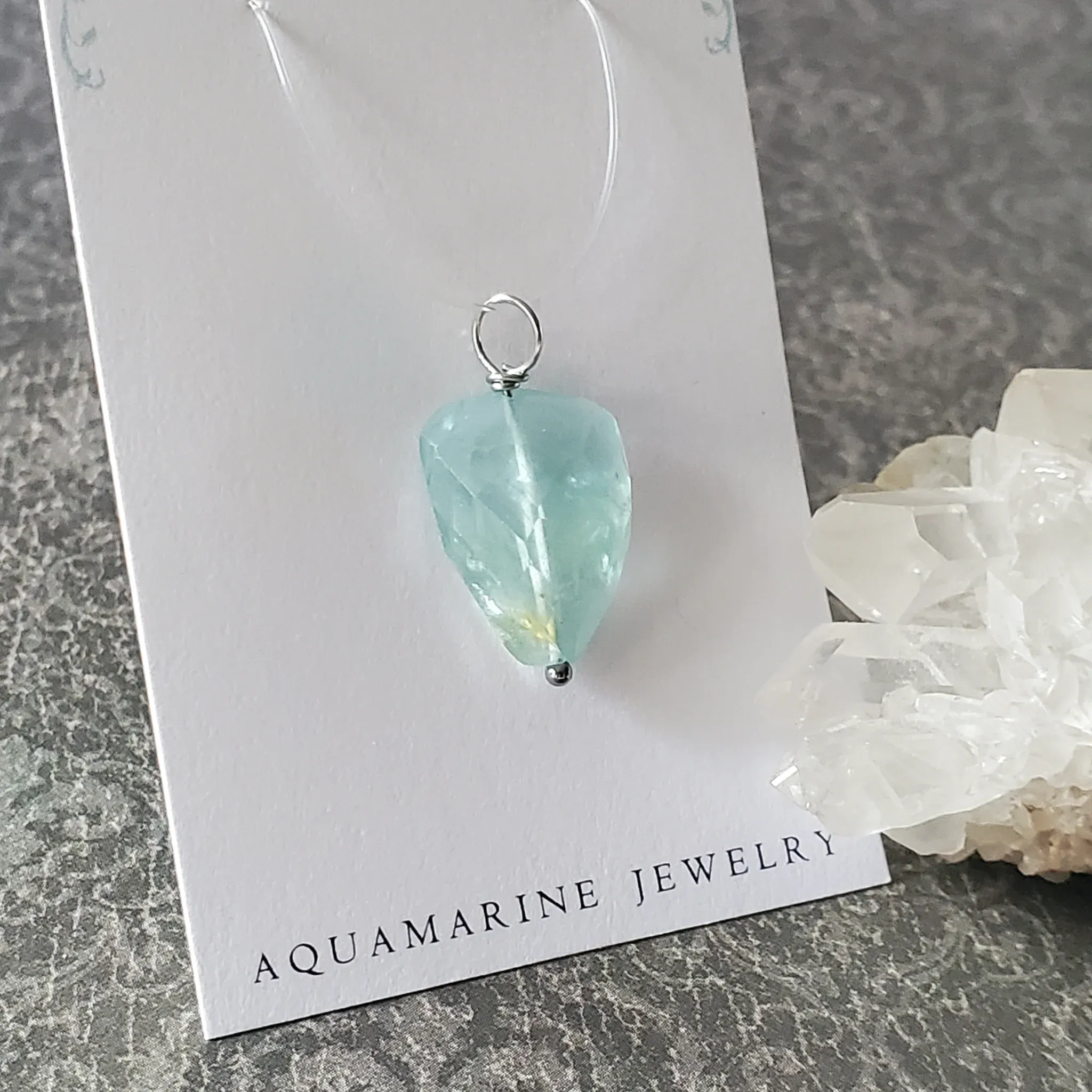 27mmx 15mm x 7.5mm Aquamarine Pendant (photo 8 of 9)