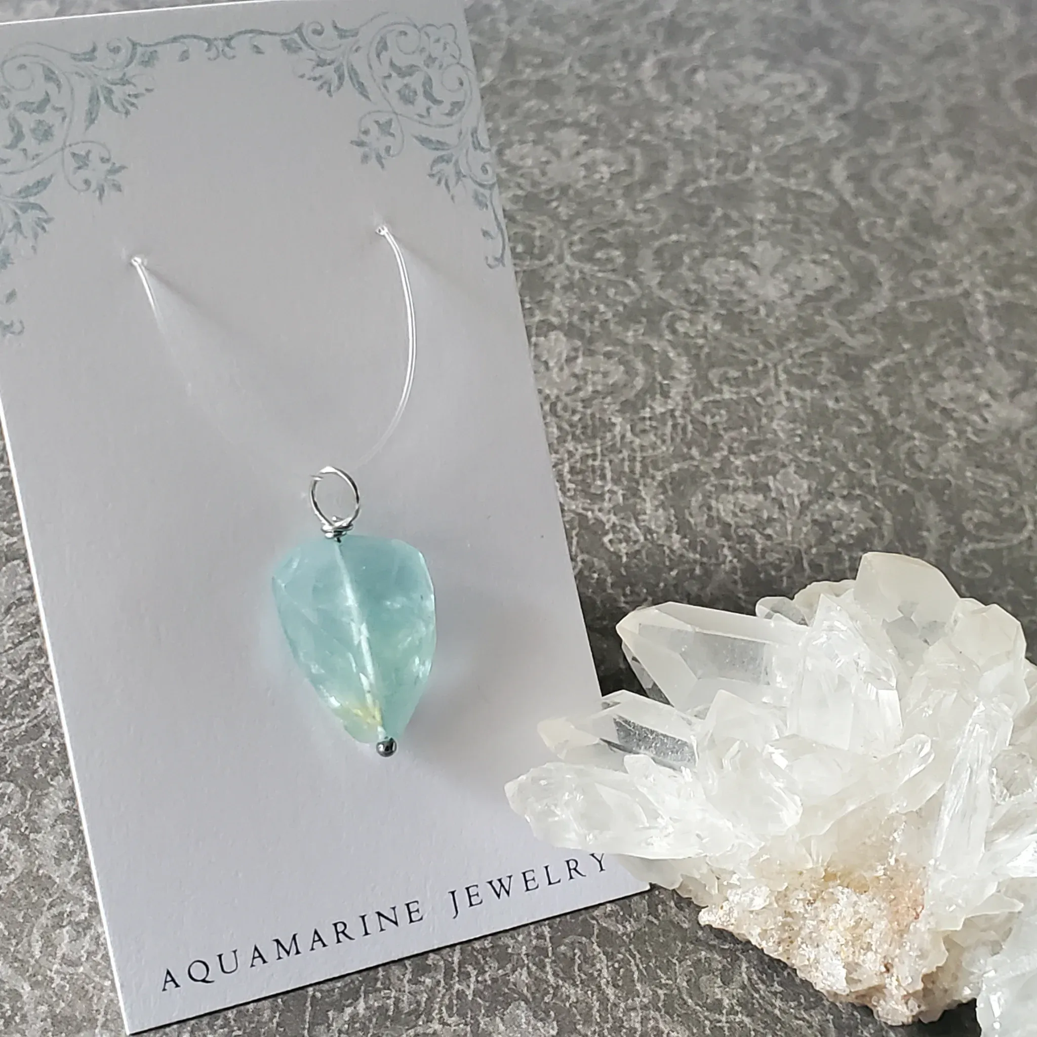 27mmx 15mm x 7.5mm Aquamarine Pendant (photo 5 of 9)