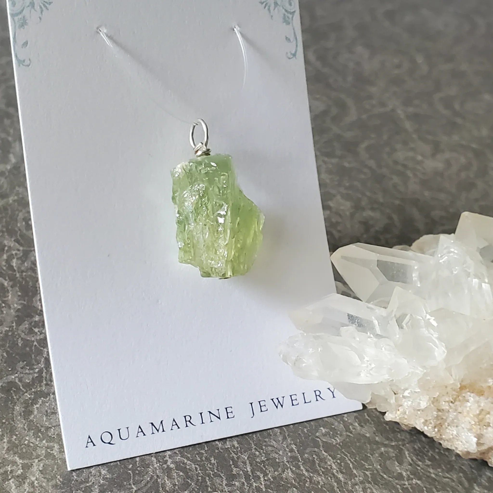 26mm x 15mm x 11mm Aquamarine Pendant (photo 2 of 9)
