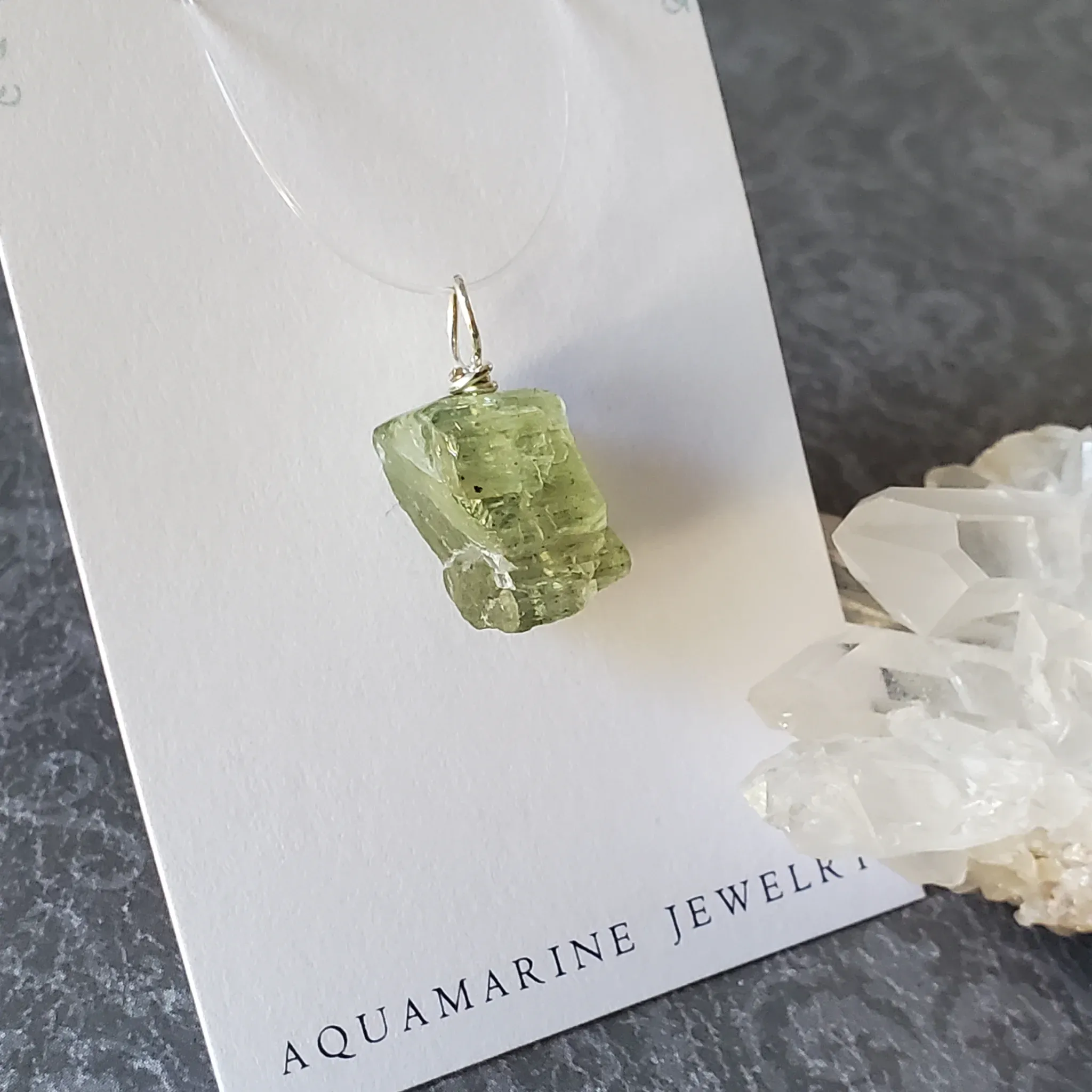 22mm x 10mm x 10mm Aquamarine Pendant (photo 3 of 9)