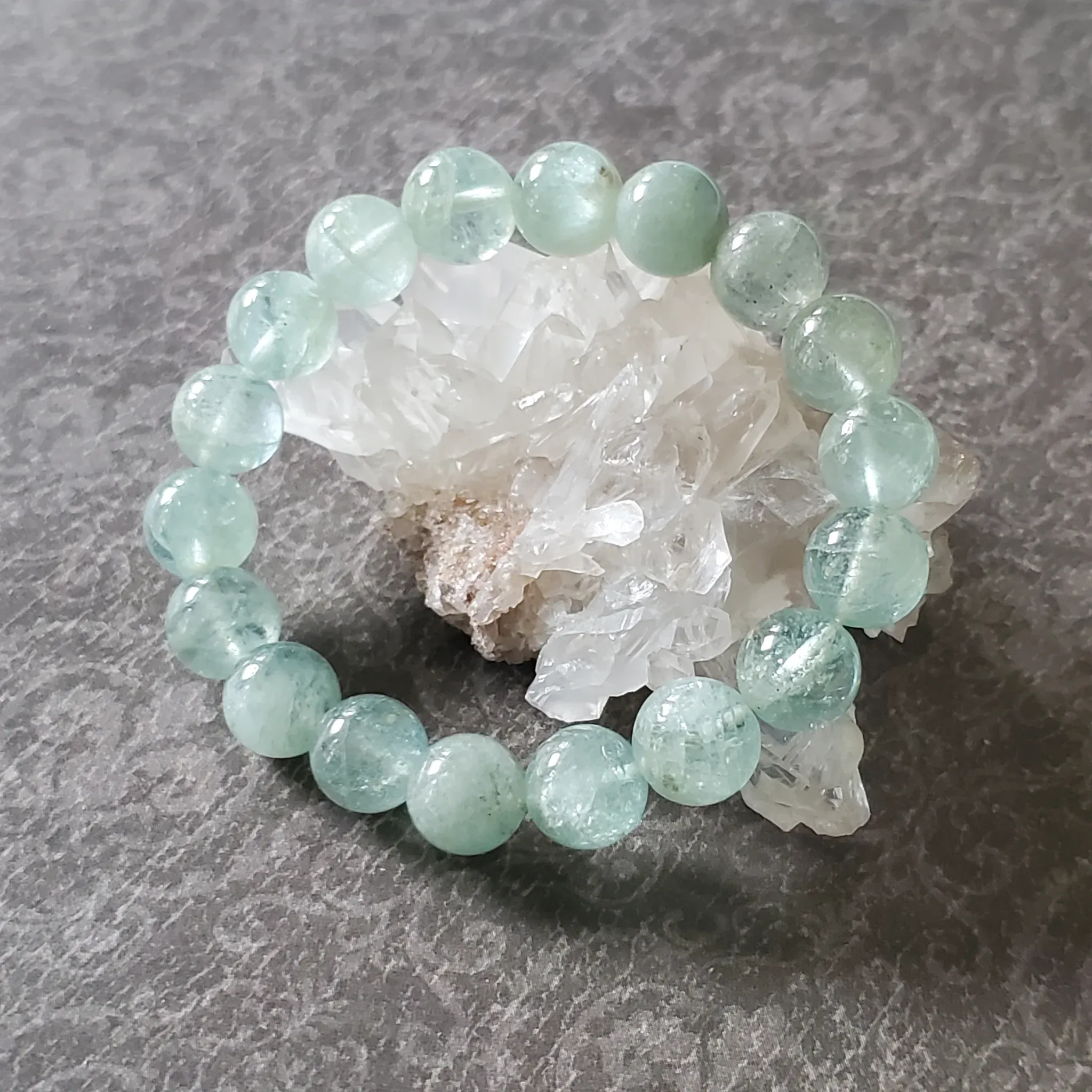 10mm Aquamarine Gemstone Bracelet (photo 4 of 10)