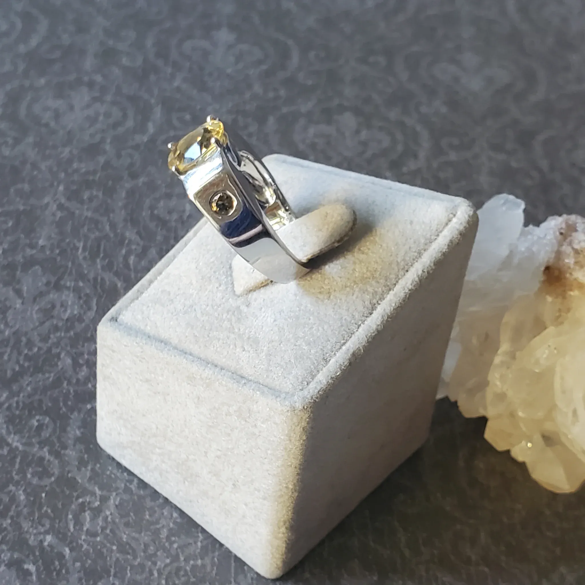 Yellow Beryl with Tourmaline Sterling Silver Ring (photo 8 of 9)
