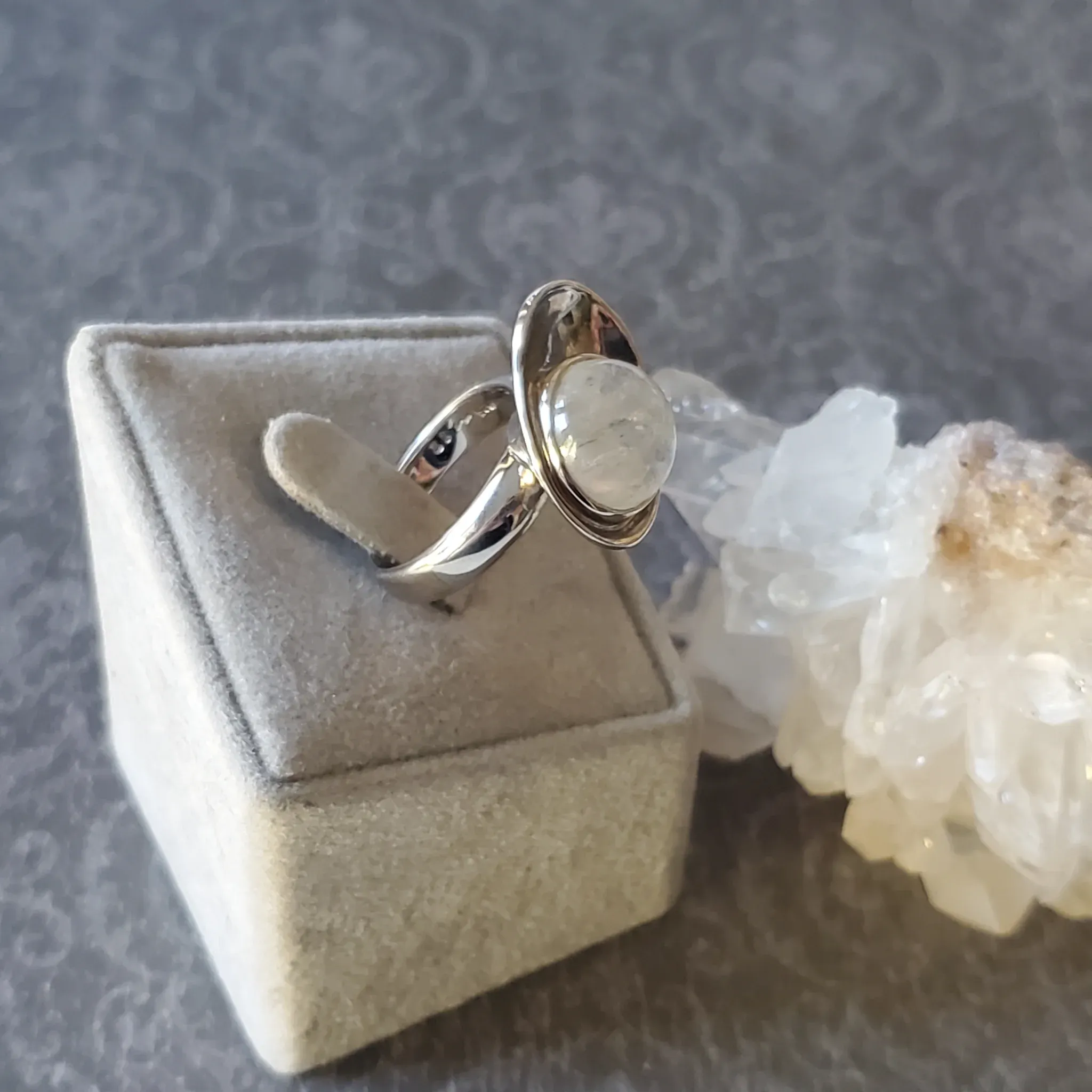 Moonstone Sterling Silver Ring (photo 2 of 11)